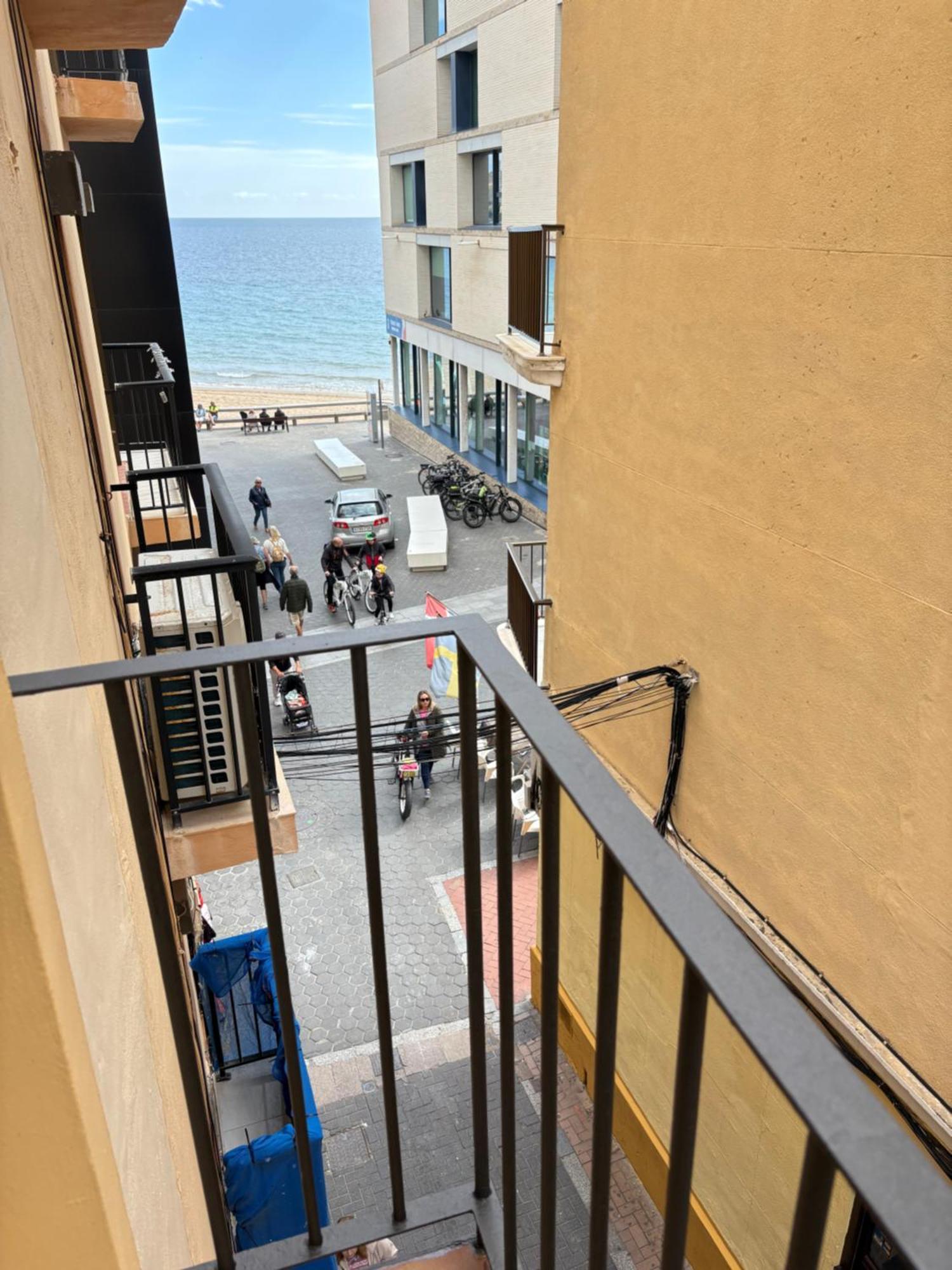 Apartamentos Carmela ベニドルム エクステリア 写真
